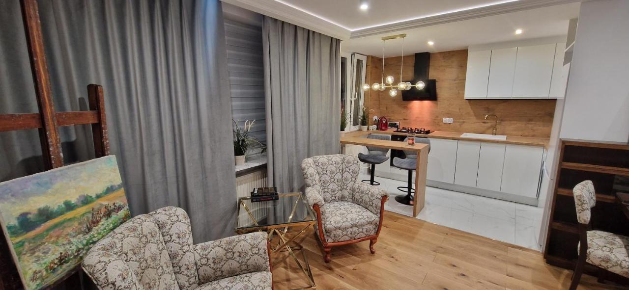 Arma Design Apartment 2 Bedrooms Варшава Экстерьер фото